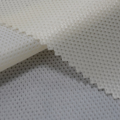 Knitted hexagonal mesh fabric
